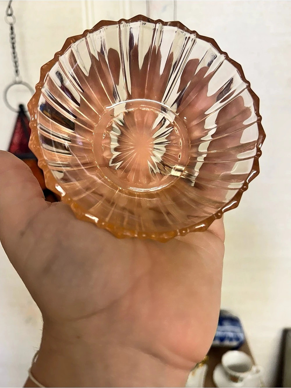 Vintage pink depression glass Queen Mary berry bowl